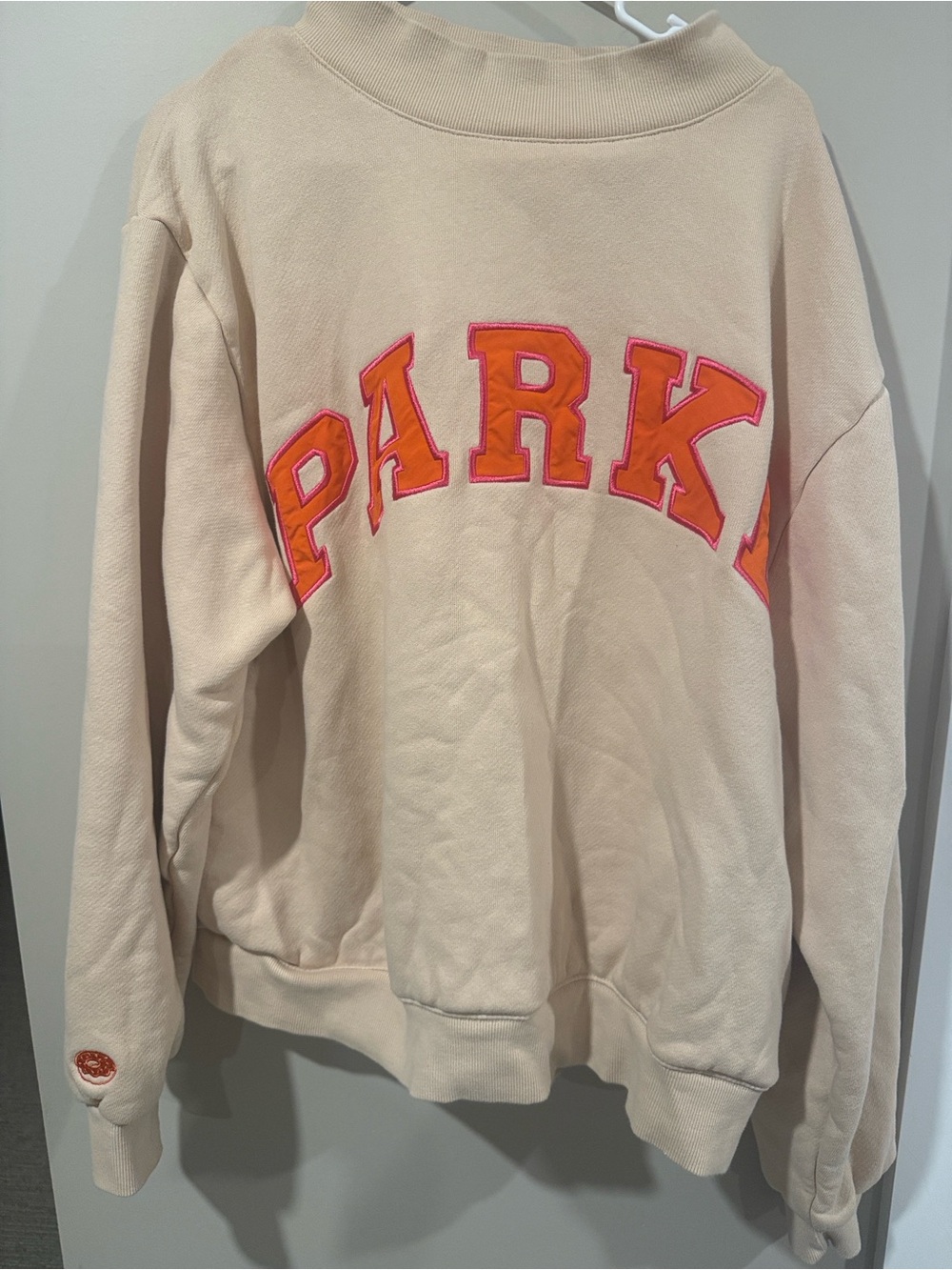 L/XL Parke Dunkin Mockneck